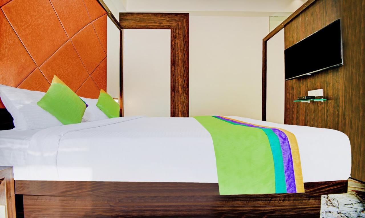 Treebo Trend Mb Residency Hotel มุมไบ ภายนอก รูปภาพ